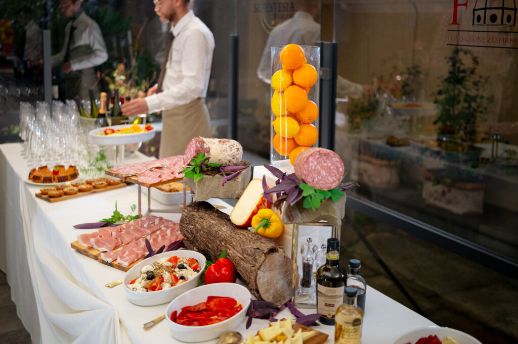 Buffet toscano dell'Apericena di Florence Concerts al Museo Zeffirelli di Firenze